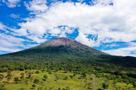 Volcán de San Miguel se mantiene sin evolución desde su última erupción en enero