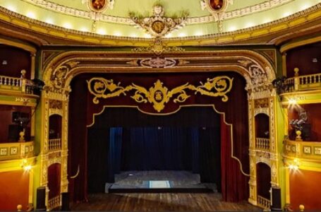 Teatro Nacional de Santa Ana llega a su 113° aniversario
