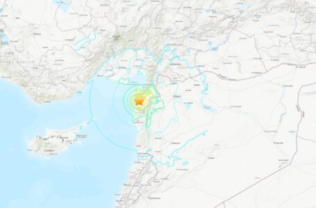 Tres muertos y más de 200 heridos, cifra preliminar de víctimas de dos nuevos terremotos en Turquía