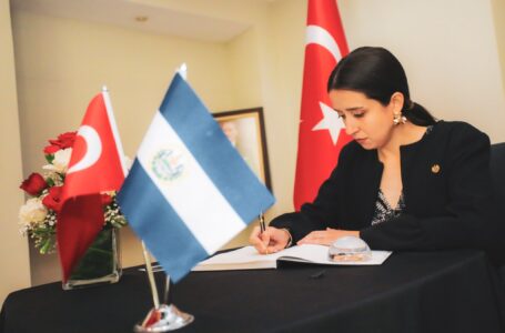 El Salvador externa condolencias a Turquía