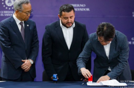 Ministro de Obras Públicas anuncia proyecto vial histórico en El Salvador
