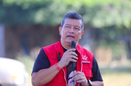Presidenciable del FMLN admite abandono ciudadano de Cerén y Funes