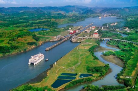 Tránsito en canal de Panamá afectado por sequía