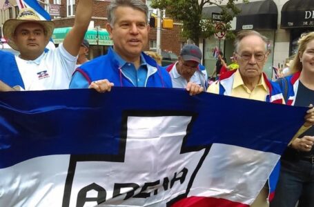 Arenero acepta candidatura presidencial de «sociedad civil»
