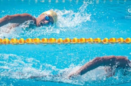 Atletas salvadoreños destacan en natación en Juegos Centroamericanos y del Caribe