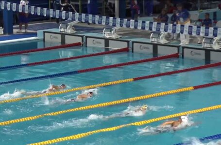 México alcanza el oro en relevos 4×100 combinado en natación