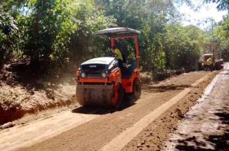 Gobierno interviene vías en Izalco para mejorar la movilidad de los habitantes