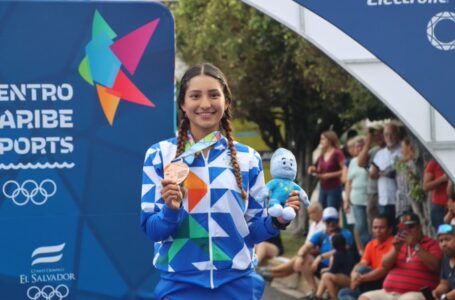 Ivonne Nóchez es la salvadoreña con más medallas de San Salvador 2023