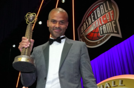 El ex líder de los Spurs y los Hornets se convierte en el primer francés en integrar el salón del baloncesto