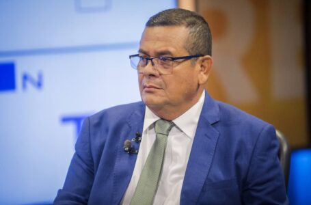 Luis Urías candidato a diputado del PDC ve ilógico atacar medias exitosas del gobierno