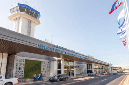 Debido al aumento de turistas en el país, hay planes para seguir ampliando el aeropuerto