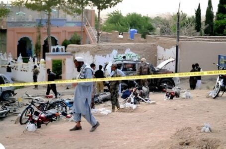 Más de 50 muertos deja atentados en Pakistán