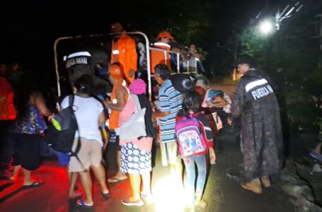 Fuerzas de seguridad del Gobierno se integran a evacuación de familias y protección de sus bienes por la tormenta Pilar