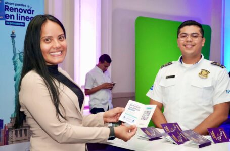 Renovación del pasaporte en línea es únicamente para salvadoreños dentro del país