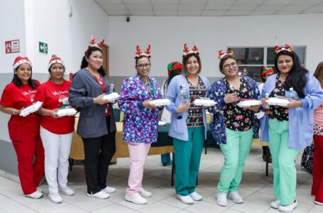 Ministerio de Salud entrega cenas navideñas a personal de turno