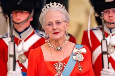 La Reina Margarita de Dinamarca anuncia su renuncia al trono durante el discurso de fin de año