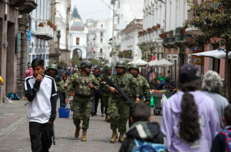 Presidente de Ecuador declara Conflicto Armado Interno contra bandas criminales