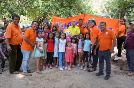 Comunidad Comalapa 2 y Ponderosa 1 y 2 de La Paz Oeste participan en actividades de convivencia