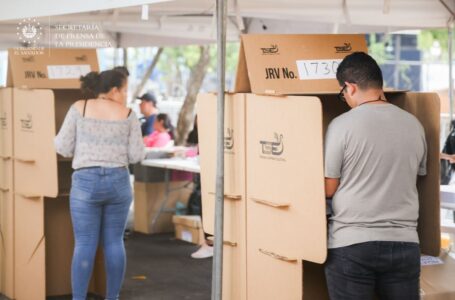 Salvadoreños cuentan con facilidades para acudir a ejercer el voto