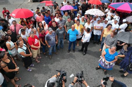 Comerciantes piden apoyo al presidente Bukele para ordenar negocios en Comalapa