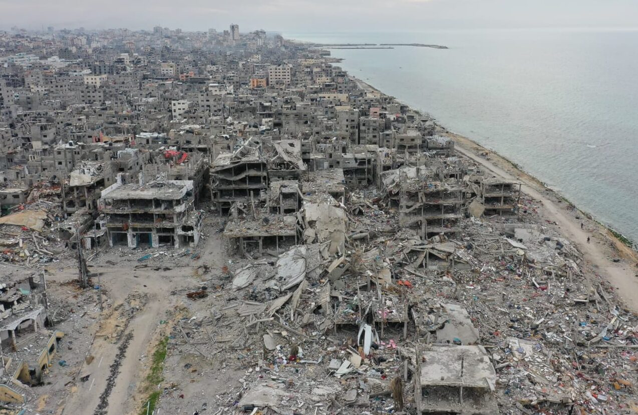 Destrucción en Gaza es peor que la de Alemania en la Segunda Guerra Mundial : Borrell
