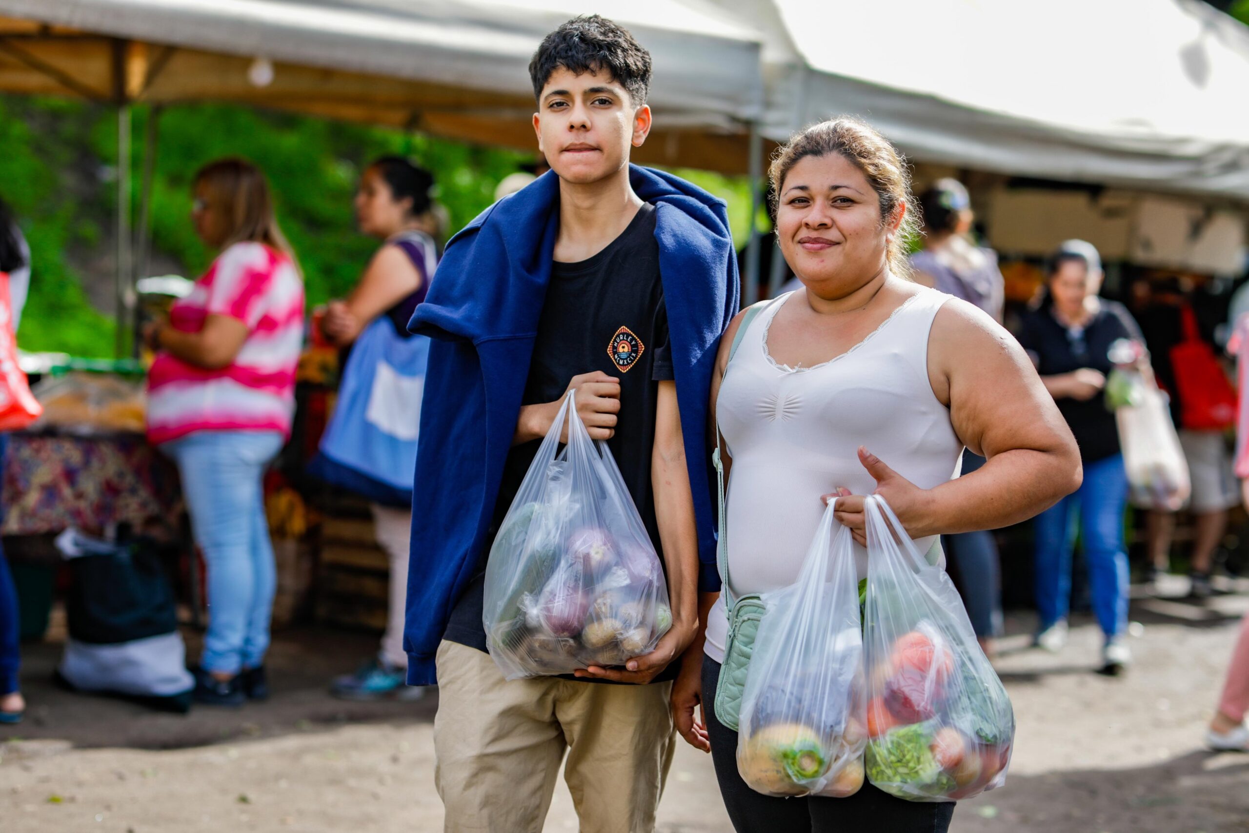 Presidente Bukele: “Agro Mercados abren a las 6:00 a. m. todos los días” 