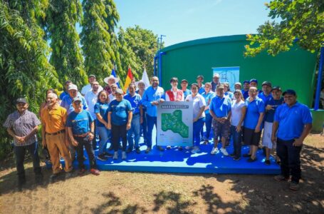 Familias de Jujutla son beneficiadas con sistema de agua potable