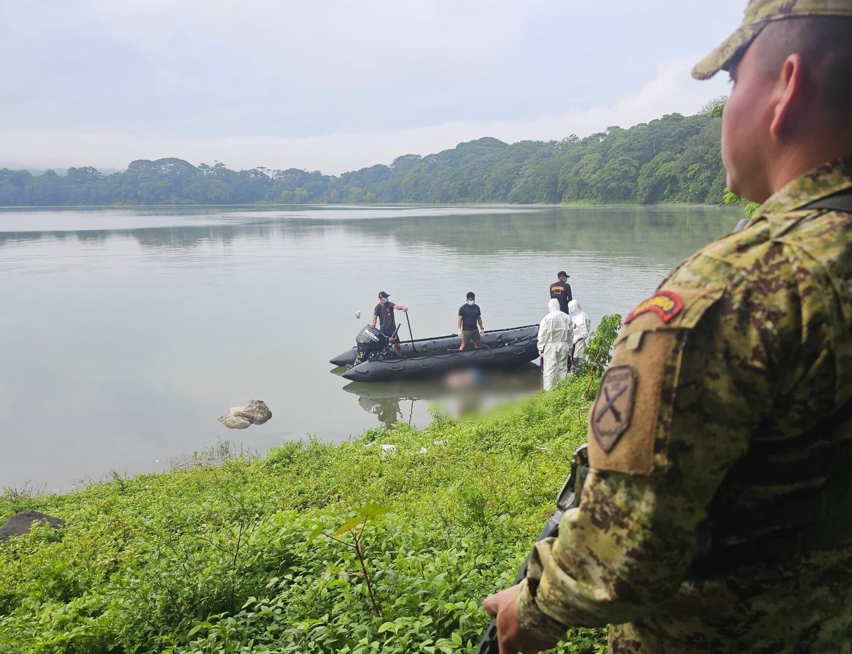 Fuerza Armada recupera cuerpo de persona desaparecida en la Laguna Chanmico