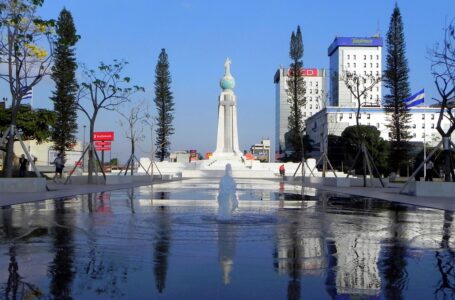 Por tercer día consecutivo bonos de El Salvador mejoran su posición