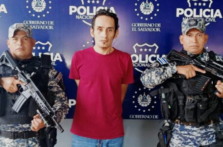 Presidente Bukele destaca la efectividad policial para resolver los hechos delictivos que ocurren