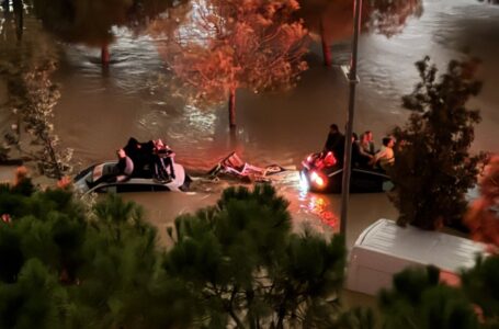 Lluvias e inundaciones en Valencia deja 51 muertos y varios desaparecidos