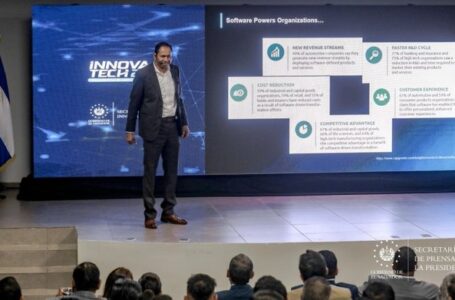 Realizan cuarta edición de InnovaTech24 enfocada en el desarrollo de software