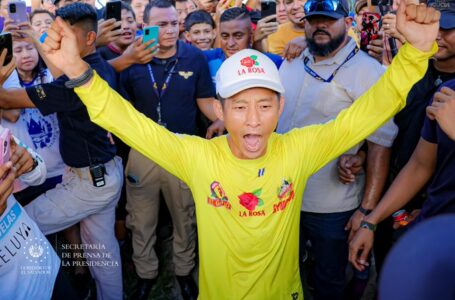 Medios hondureños destacan donación de tres millones de lempiras de Bukele a la causa de Shin Fujiyama