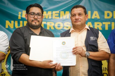 Organizaciones laborales entregan pronunciamiento al ministro de Trabajo