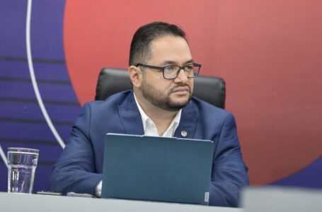 Conectando El Salvador contribuirá a la economía local