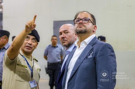 Ecuador quiere replicar modelo de seguridad de El Salvador