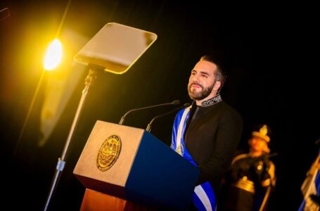 Presidente Bukele mantiene alto nivel de aceptación en su sexto año de gestión, según estudio opositor de la UCA